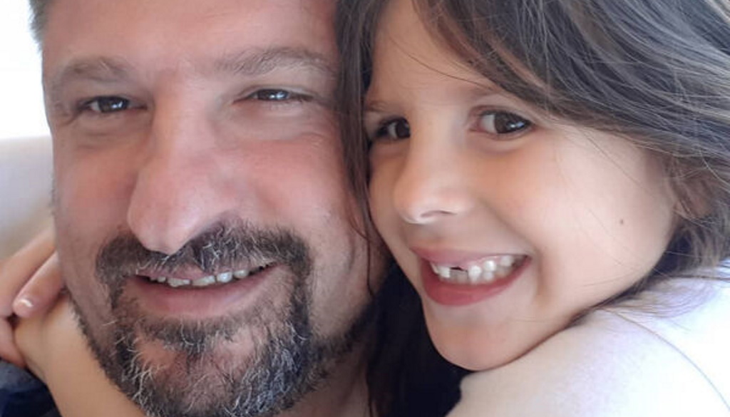 Νίκος Χαρδαλιάς: Δείτε πώς ευχήθηκε στην 8χρονη κόρη του για τα γενέθλιά της!