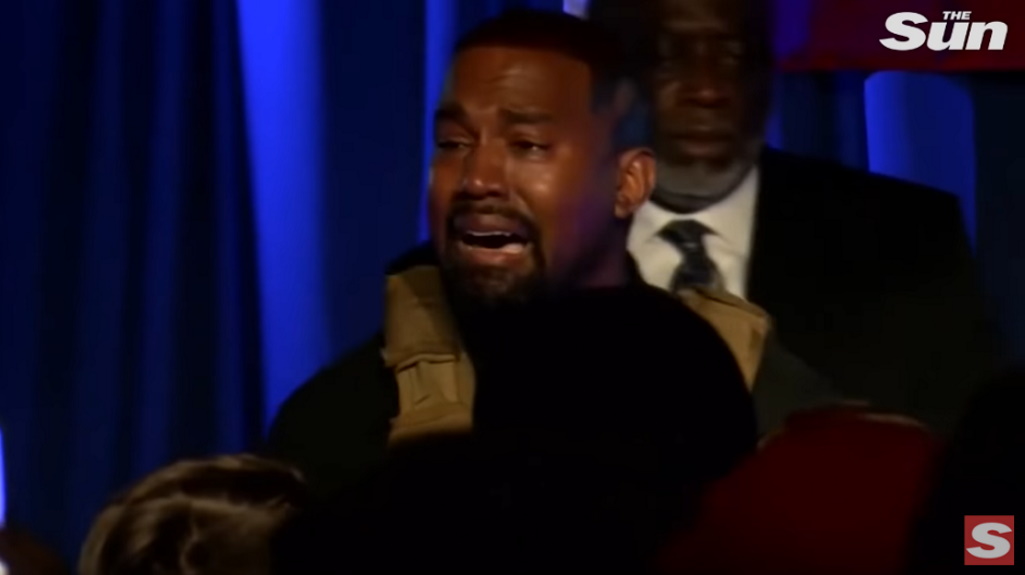 Αλλόφρων ο Kanye West σε προεκλογική συγκέντρωση: «Παραλίγο να σκοτώσω την κόρη μου»