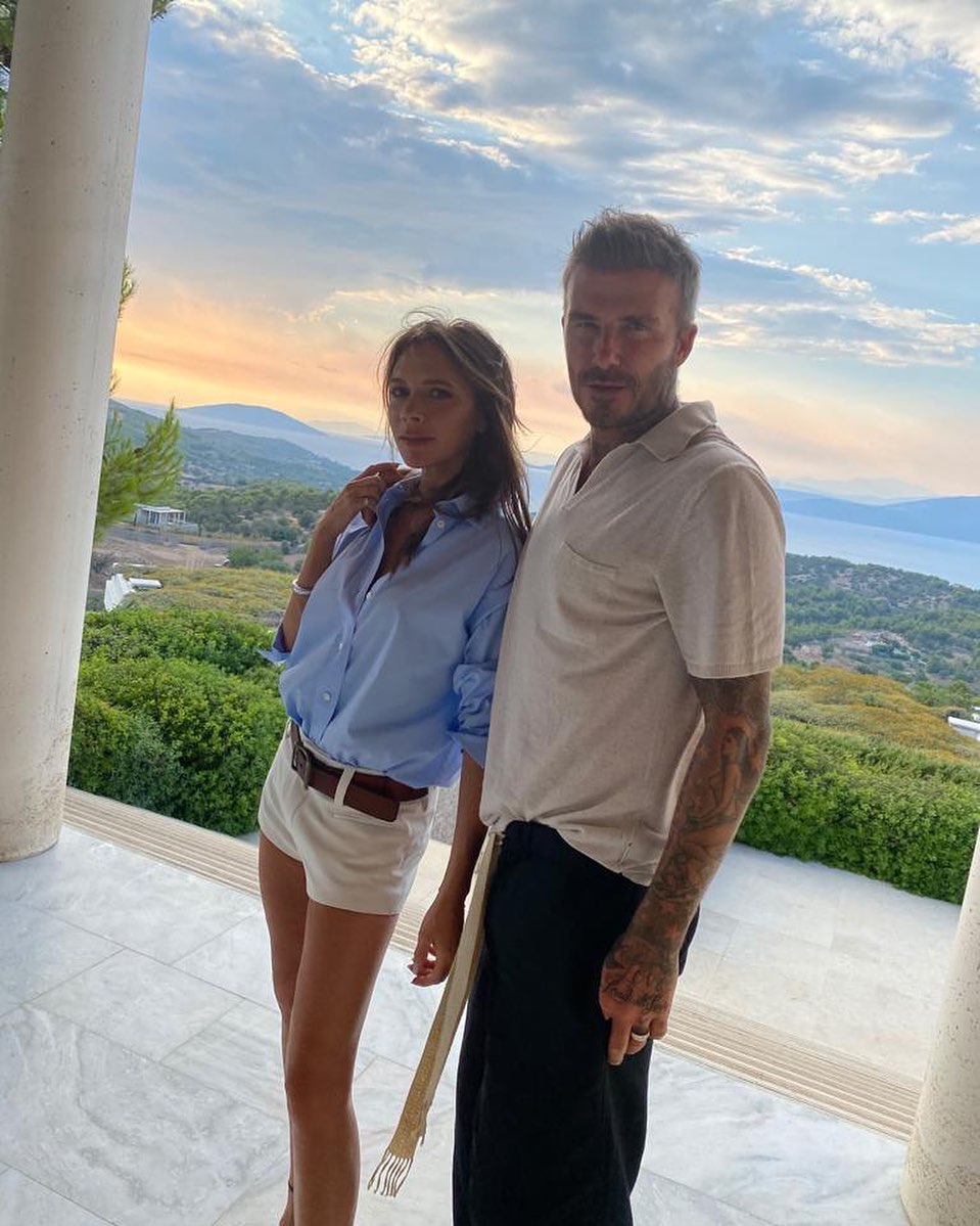 Victoria και David Beckham: Οι φωτογραφίες με τους γονείς τους από την Ελλάδα