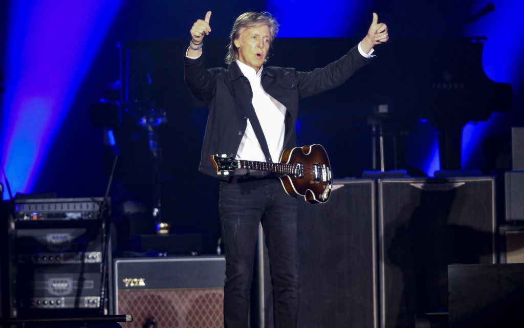 Paul McCartney: Έγινε 80 ετών και γιόρτασε τα γενέθλιά του στην Ελλάδα