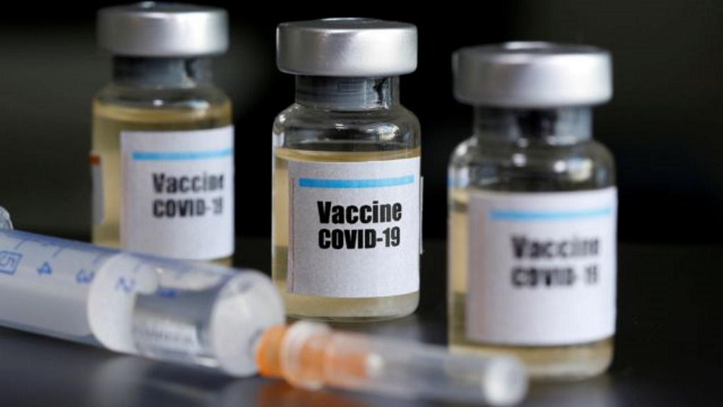 Βρετανία: Ξεκινούν μέσα στην επόμενη εβδομάδα οι εμβολιασμοί κατά του κορονοϊού