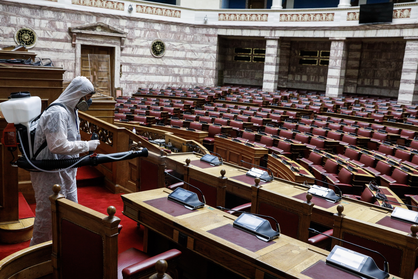 Κορονοϊός: Νέα μέτρα ετοιμάζει η κυβέρνηση – Τι προβλέπουν;