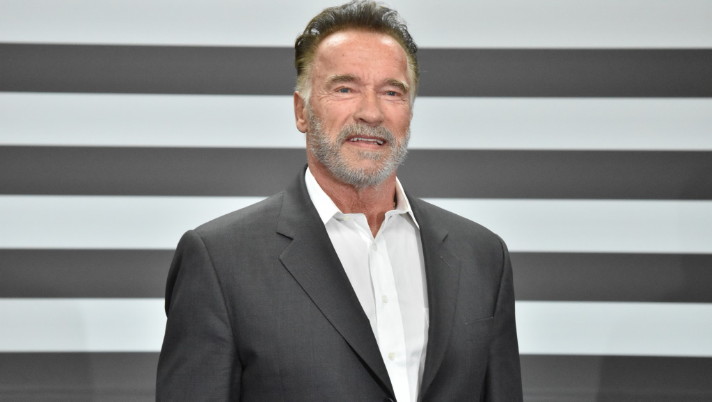 Arnold Schwarzenegger: Μεταμορφώθηκε στον Ολύμπιο Δία αλλά κανείς δεν ξέρει τι ακριβώς ετοιμάζει! (Φωτογραφία)