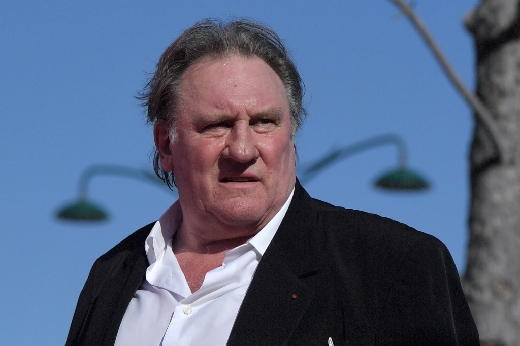 Κατηγορείται για βιασμό ο Gérard Depardieu