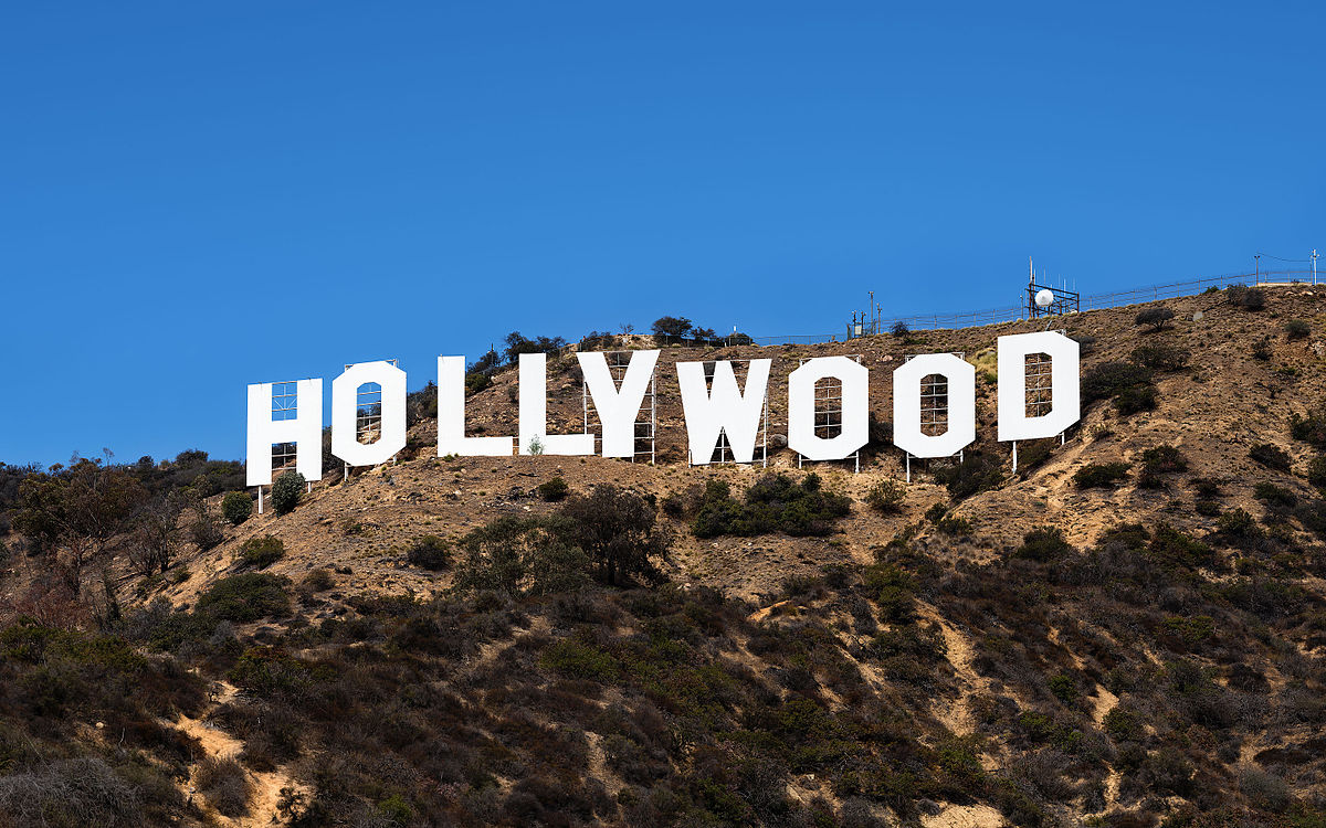 Σύσσωμο το Hollywood προειδοποιεί ότι οι κινηματογράφοι δεν θα επιβιώσουν από την πανδημία