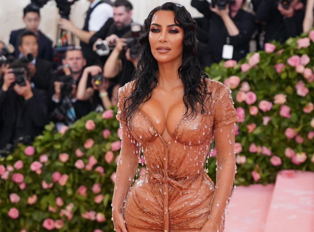 Kim Kardashian: Είναι ζευγάρι με τον πρώην της αδερφής της, Khloé;