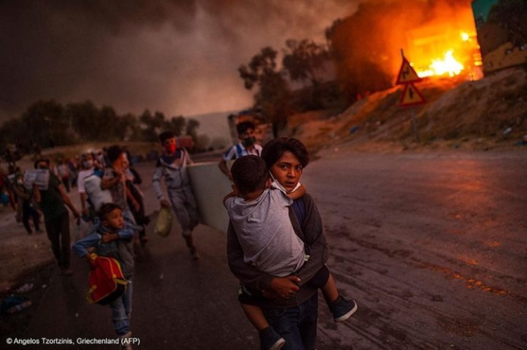 UNICEF: Συγκλονίζει η φωτογραφία της χρονιάς από τη Μόρια – Έλληνας ο φωτογράφος που κέρδισε το βραβείο