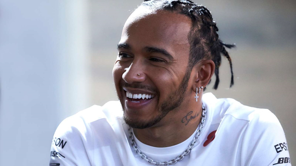 Lewis Hamilton: Θετικός στον κορονοϊό ο Παγκόσμιος Πρωταθλητής της Formula 1