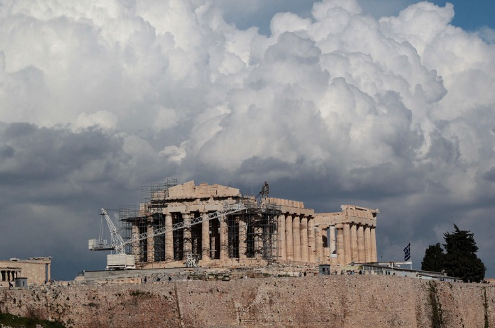 Πέμπτη (4/5): Άστατος ο καιρός με βροχές και τοπικές καταιγίδες