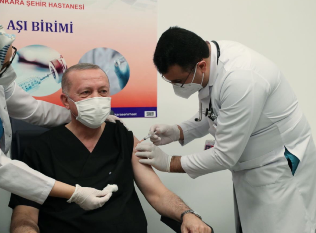 Κορονοϊός: Εμβολιάστηκε ο Τούρκος πρόεδρος, Ρετζέπ Ταγίπ Ερντογάν