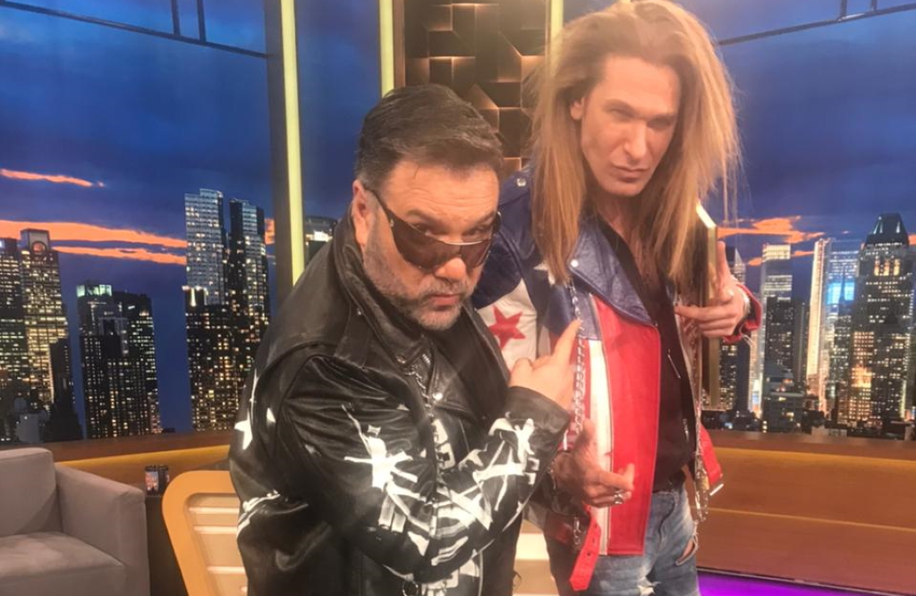 The 2night Show: Ο Δημήτρης Πυργίδης έφερε το «Χάος» στον Γρηγόρη Αρναούτογλου