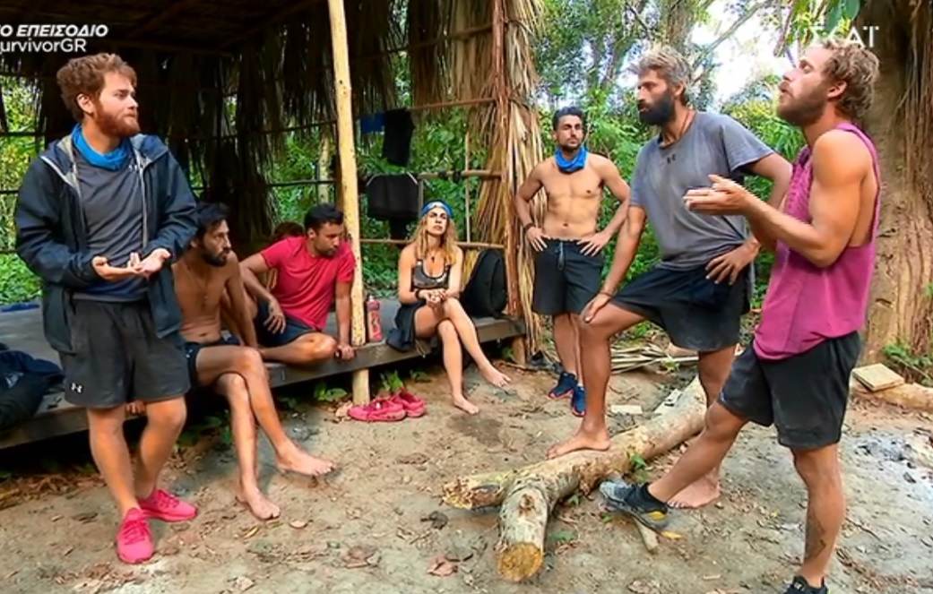 Survivor: Μεγάλος καβγάς στη μπλε ομάδα – Αλέξης και Chris εναντίον του James για τις προμήθειες