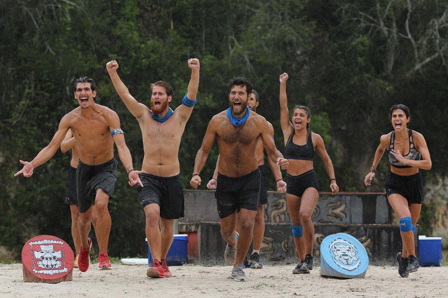 Survivor Αποκλειστικό: Χαμός με Ατζούν, Τζέιμς και Μπάρτζη! Η παρέμβαση του παραγωγού στο Συμβούλιο που δεν είδαμε ποτέ!