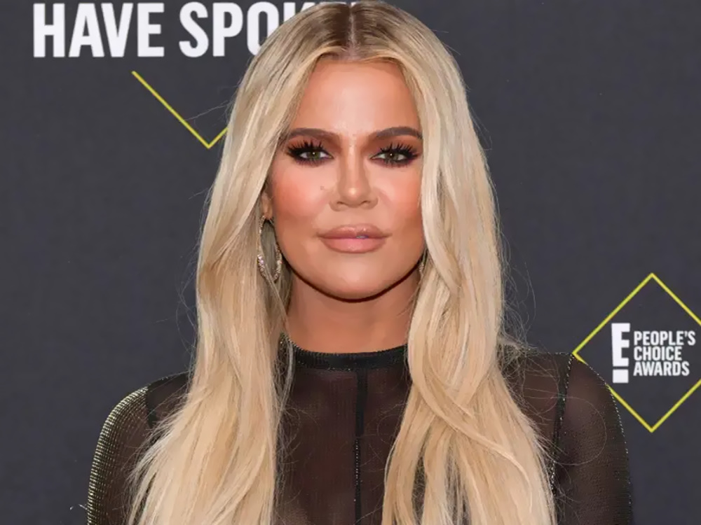 Khloé Kardashian: «Ήμουν η πιο άσχημη αδελφή» – Οι ανασφάλειες και οι πλαστικές που την έκαναν αγνώριστη