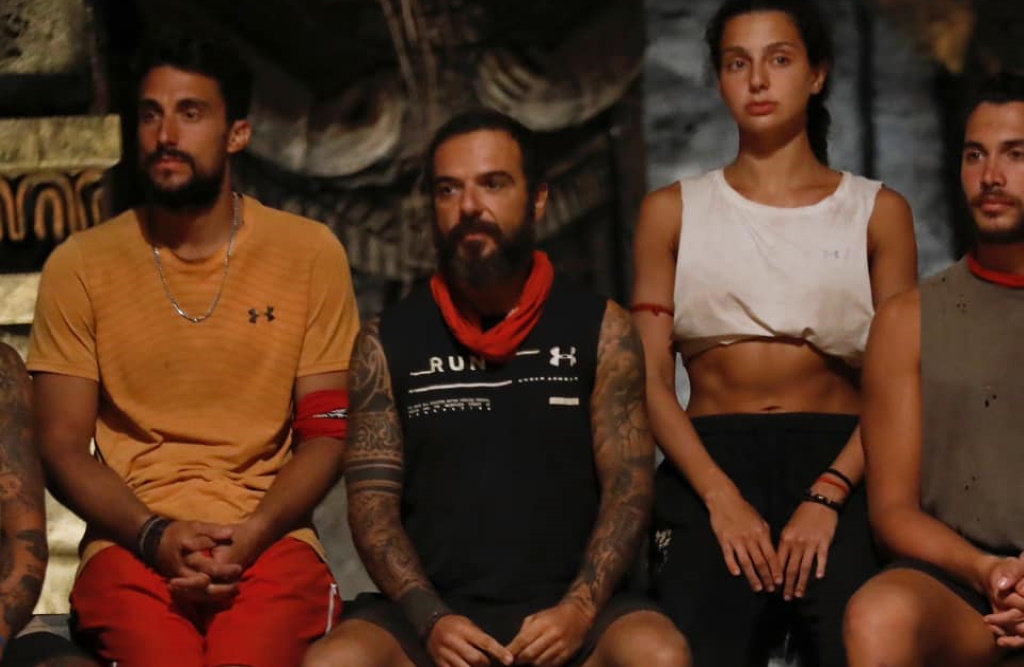 Survivor: «Δεν μπορεί να αποχωρήσει οικειοθελώς ο Τριαντάφυλλος – Υπάρχουν ποινικές ρήτρες»