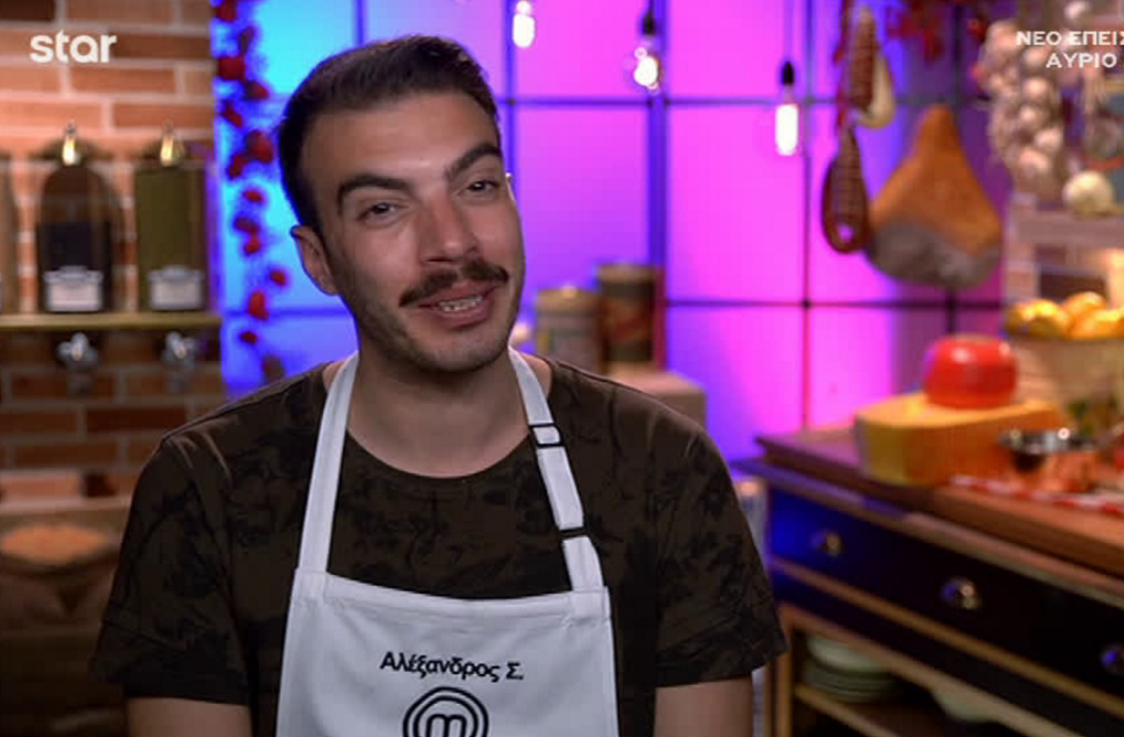 MasterChef: Ξινά βγήκαν τα γέλια στον… σωσία του Freddie Mercury – Έχασε και φόρεσε μαύρη ποδιά