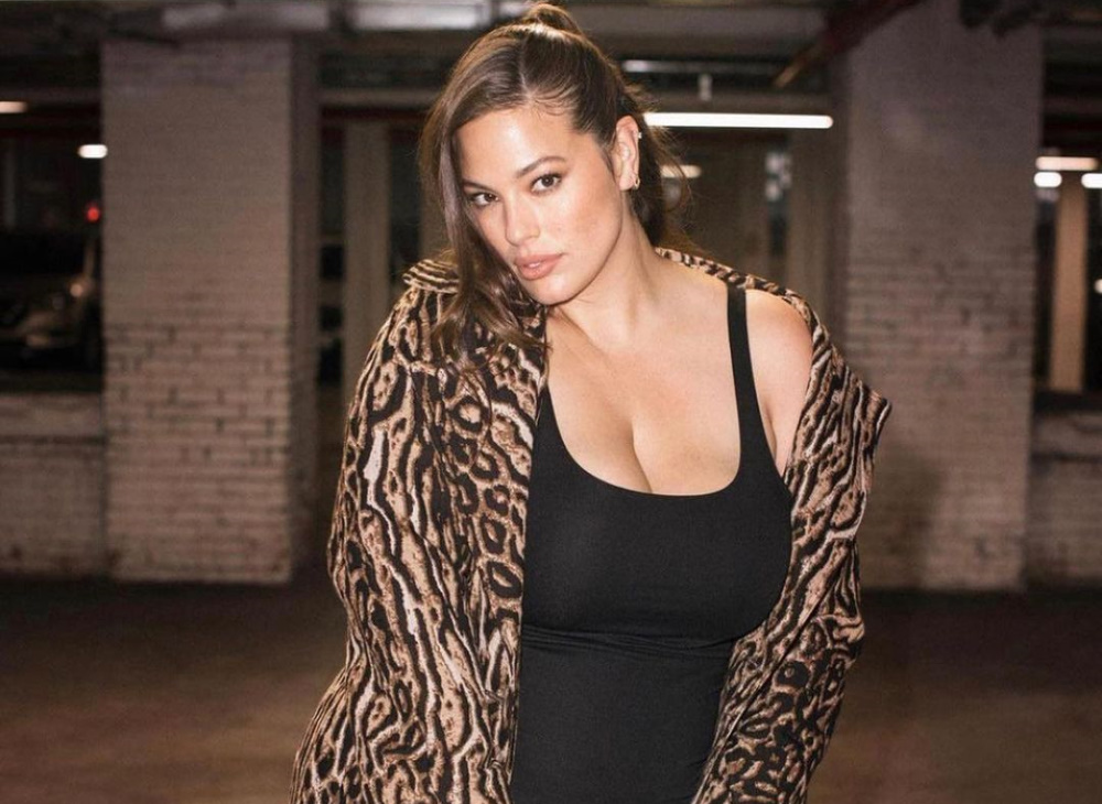 Ashley Graham: Έφερε στον κόσμο τα δίδυμα αγόρια της