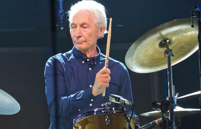 Charlie Watts: «Έφυγε» από τη ζωή ο ντράμερ των Rolling Stones