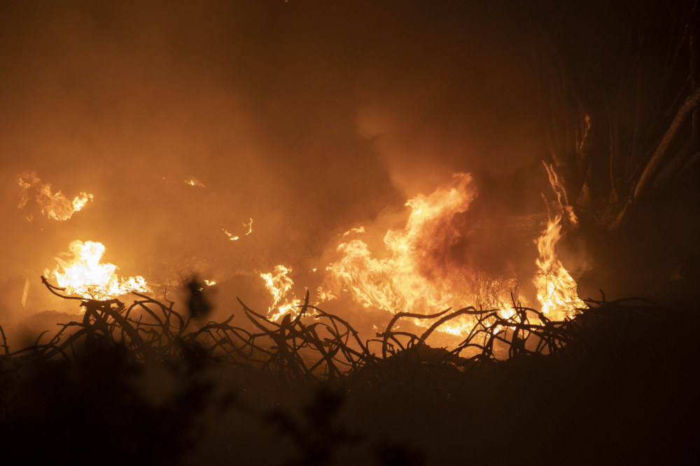 Συναγερμός για αύριο (24/7): Ακραίος κίνδυνος πυρκαγιάς για Αττική, Ρόδο και άλλες έξι περιοχές