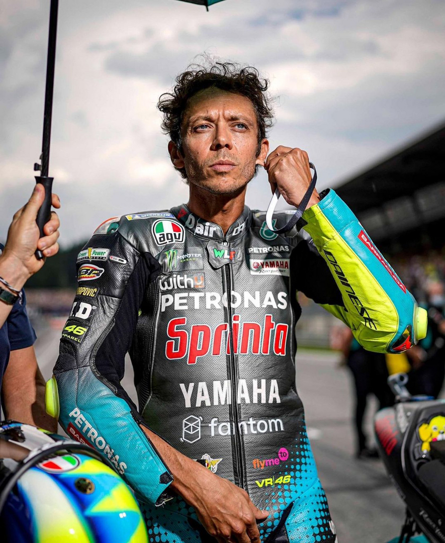 Valentino Rossi: Πατέρας θα γίνει ο «γιατρός» του Moto GP – Ο σπαρταριστός τρόπος που το ανακοίνωσε