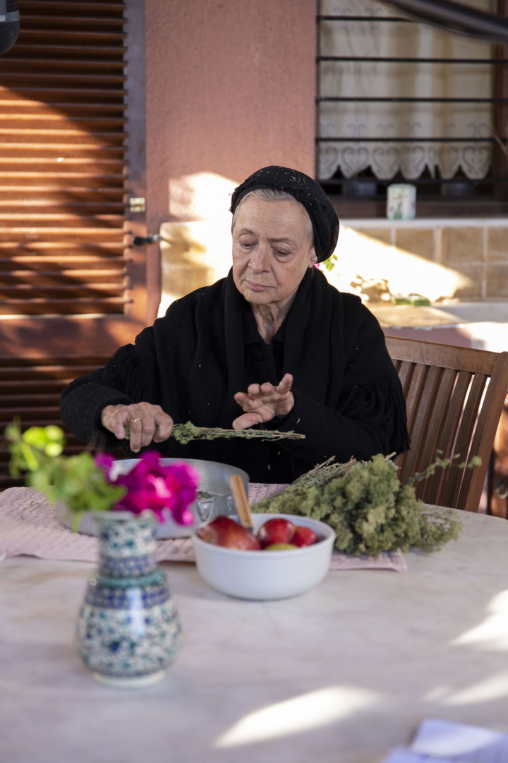 «Σασμός» – Όλγα Δαμάνη: «Η Μαρίνα και η Αργυρώ φεύγουν από τον τόπο τους – Είναι μοιραίο η γιαγιά να πεθάνει»