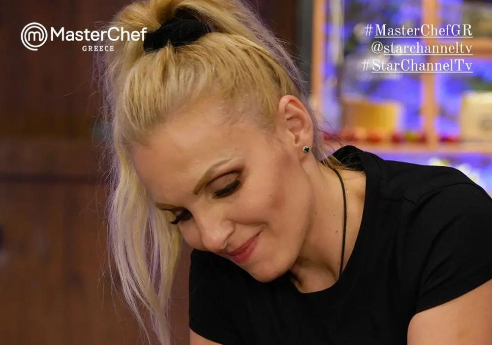 MasterChef: Η Ελισάβετ σάρωσε στην κριτική επιτροπή- Πήρε τρία «ναι» και το χρυσό “pin” για το σπίτι