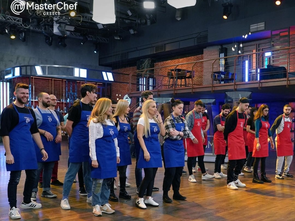 MasterChef: Η αλαζονεία του Γρηγόρη του στοίχισε – Η «μπλε ομάδα» κέρδισε την ομαδική δοκιμασία