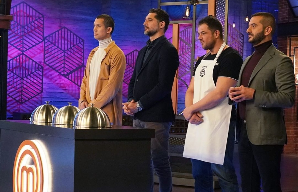 MasterChef: Το look του Σωτήρη Κοντιζά έκανε τον Ιωαννίδη να γελάσει «χωρίς αύριο»