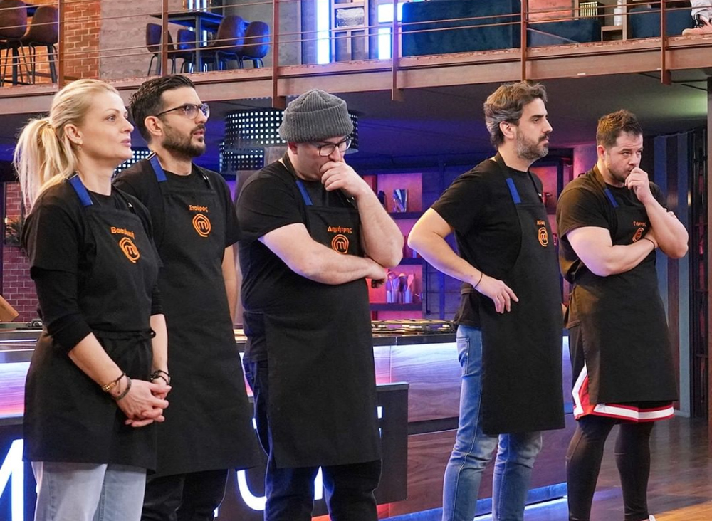 MasterChef: Από τους πέντε έφυγε ο ένας – Αποχαιρέτησαν τον… George Clooney του φετινού ριάλιτι