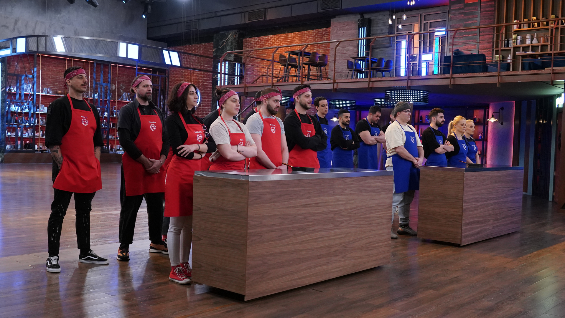 MasterChef: Ο «Μπόμπαινας» ξαναχτυπά… «Αυτός είναι ο Ταϊρίδης» – Οι αποκαλύψεις του Γιάννου εξόργισαν το Twitter που τον παρομοίασε με τον πιο αντιπαθητικό συμπαίκτη του