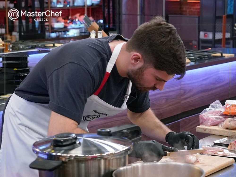 MasterChef: Το Silver Award ξεκίνησε οι παίκτες τα «έπαιξαν» – Το Twitter δεν σταμάτησε να σχολιάζει την Ελισάβετ και το κανταΐφι