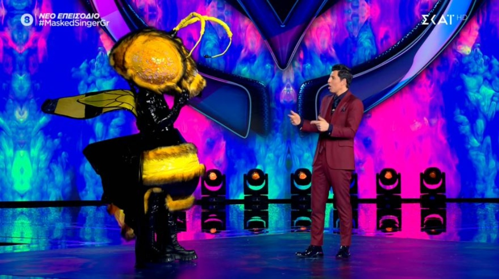 The Masked Singer: Η Μέλισσα ξεσκεπάστηκε και αποχώρησε – Ποιος κρυβόταν από κάτω;