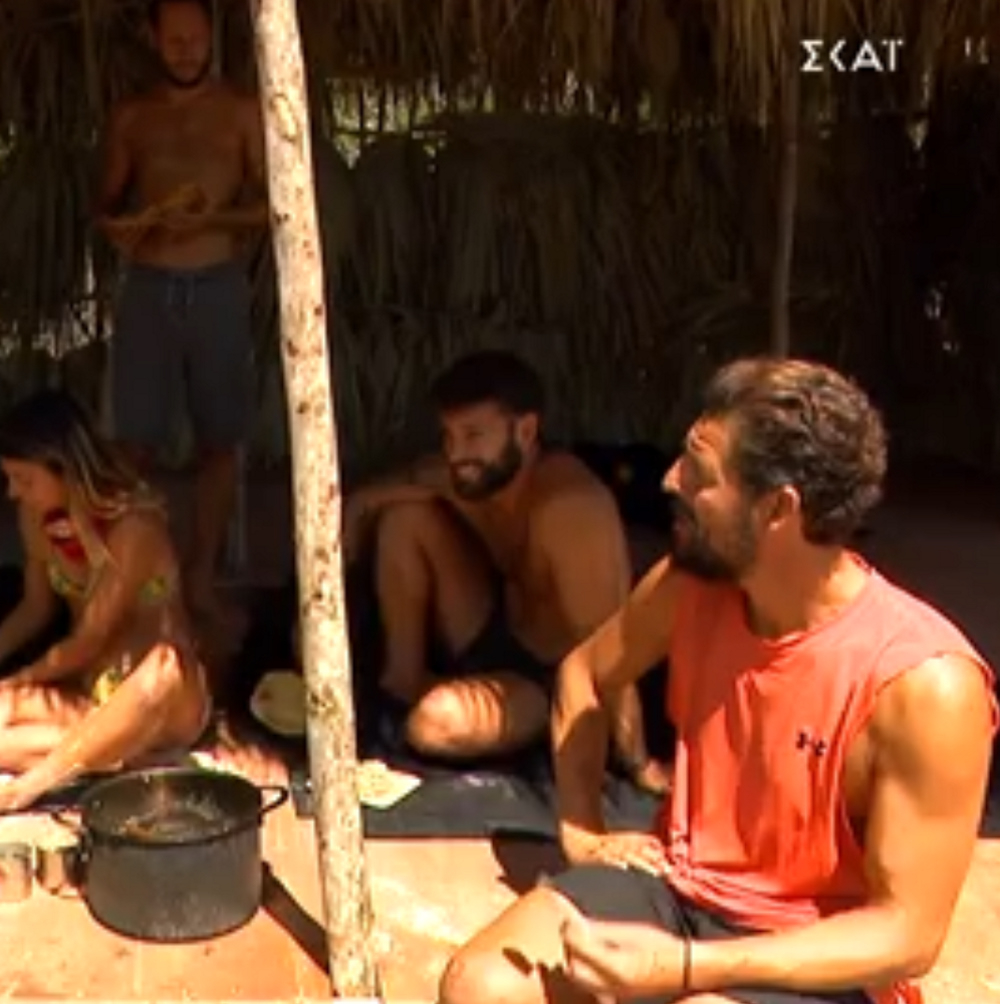 Survivor: Πήρε φάουλ ο Απόστολος από τους τουιτεράδες για το ρύζι… μετ΄επιστροφής