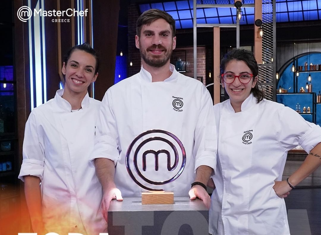 MasterChef: Η άγνοια της Ελπίδας στην κοπή του φιλέτου έκανε άνω κάτω το Twitter – 10 σχόλια που τη «δίκασαν»