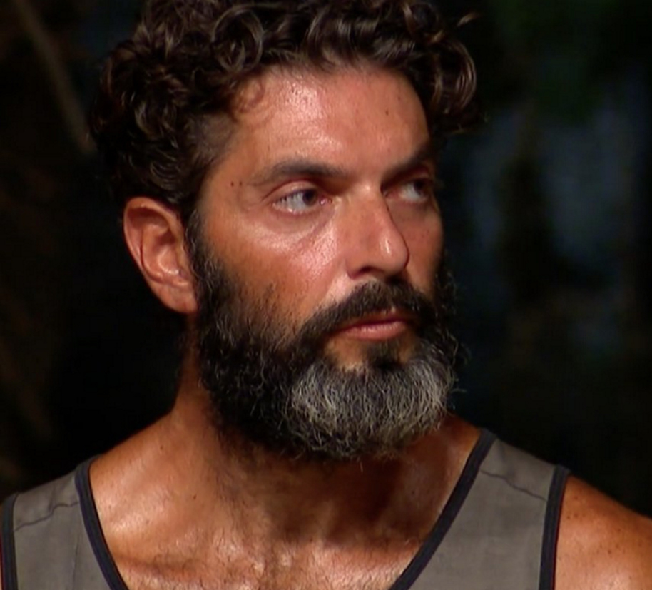 Survivor: Δέκατη φορά υποψήφιος ο Μαρτίκας και το Twitter τον βλέπει σαν τον Άγιο Γεώργιο να κατατροπώνει ερπετά