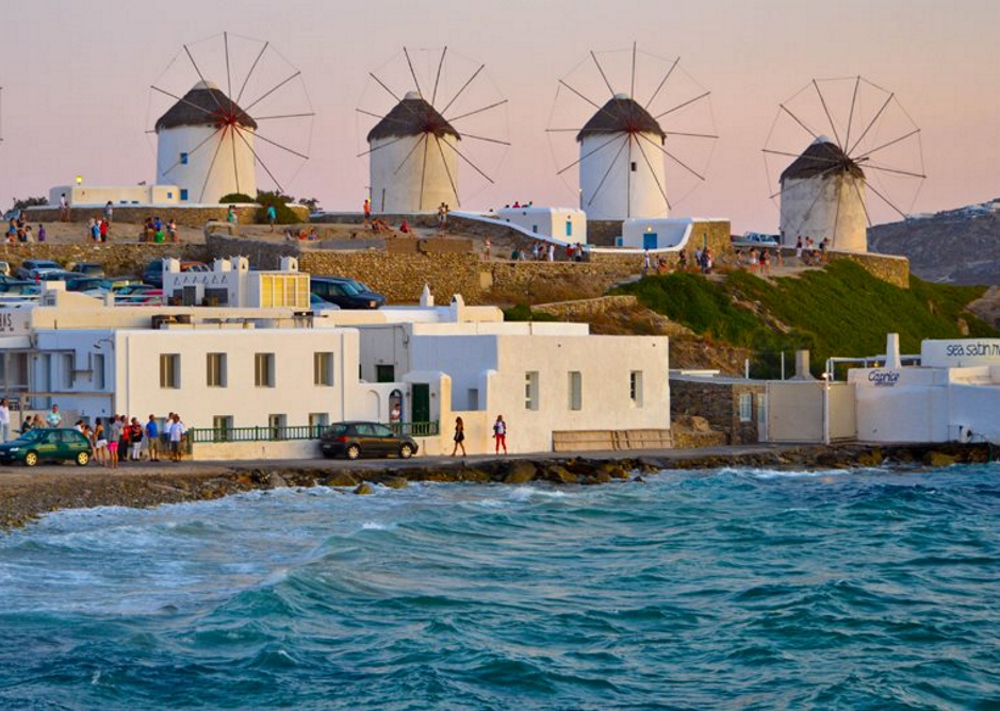 Μαφιόζικο «χτύπημα» σε ξενοδόχο της Μυκόνου – Του επιτέθηκαν με λοστάρι