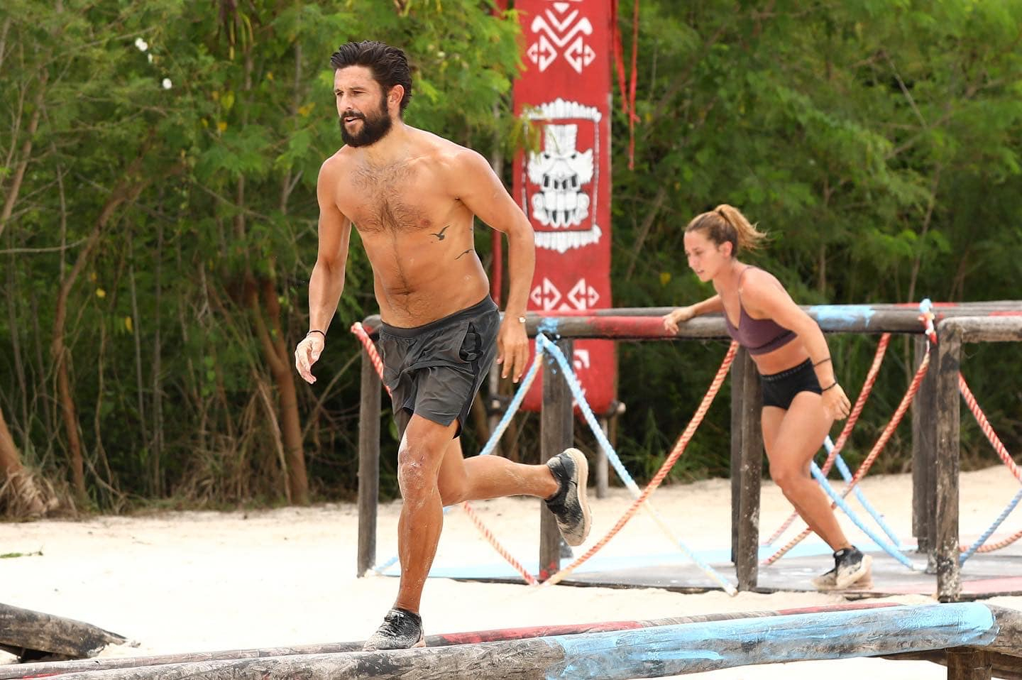 Νίκος Γιάννης για Survivor All Star: «Ο Μάριος ξέρει να κουμαντάρει την Ελέυθερία. Δεν είναι αντρίκιο»