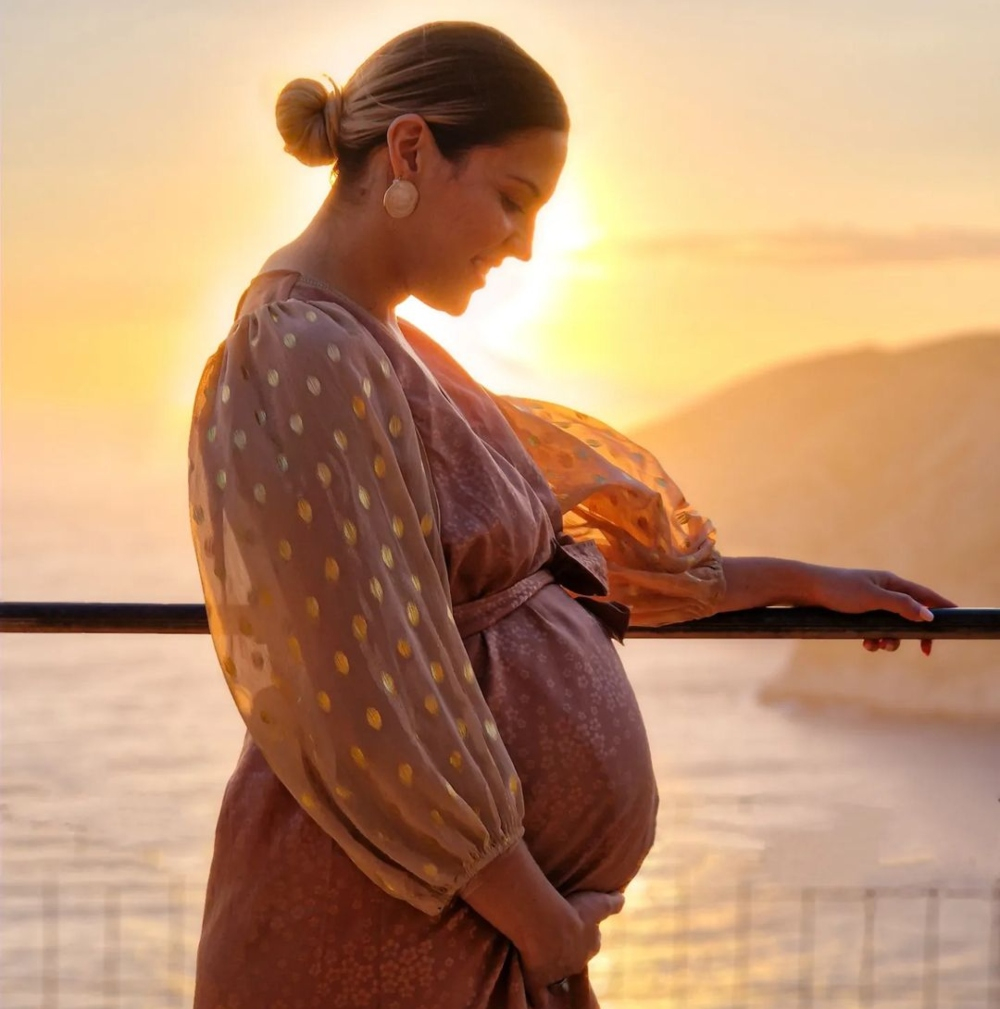 Baby Boom: Γέννησε η Μαντώ Γαστεράτου – Η πρώτη φωτογραφία με το μωρό!