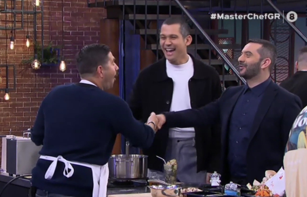 MasterChef: Ερώτηση κόλαφος του Σωτήρη Κοντιζά στον Παύλο – «Ποιος θα δώσει τα περισσότερα tips;»