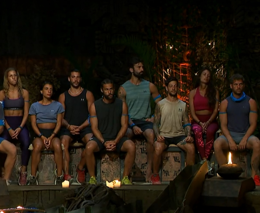 Survivor All Star: Μαλλιά κουβάρια στο συμβούλιο οι δύο ομάδες – Πρώτος υποψήφιος ο Κρις Σταμούλης