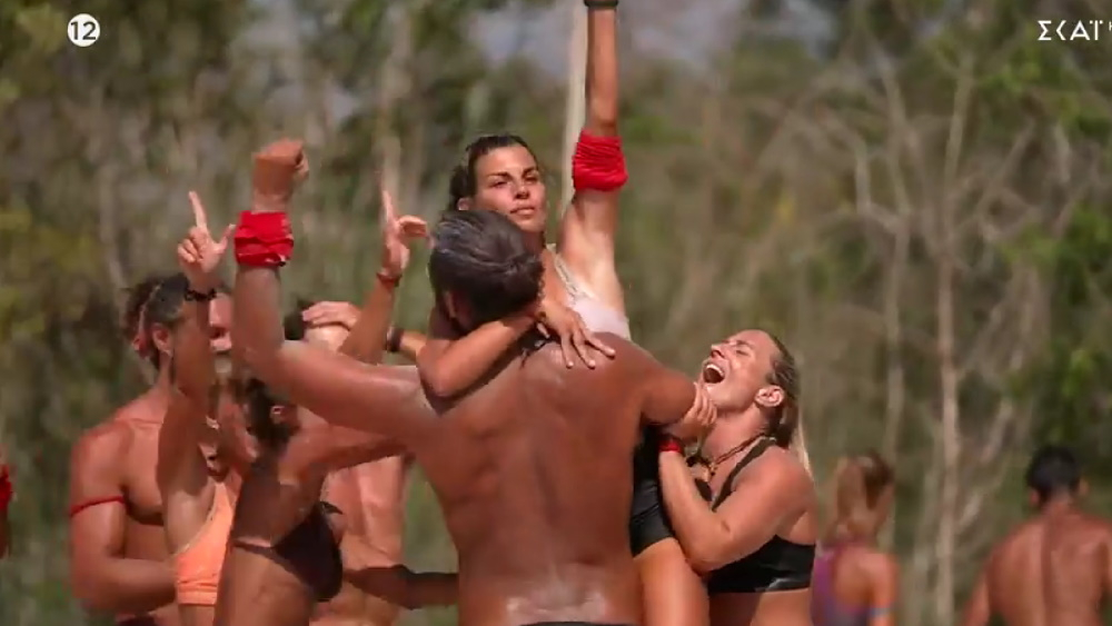 Survivor All Star: Άφησαν πίσω τις εσωτερικές κόντρες και επανήλθαν με νίκη – Γκρίνια και «κατεβασμένα» μούτρα από τους Μαχητές