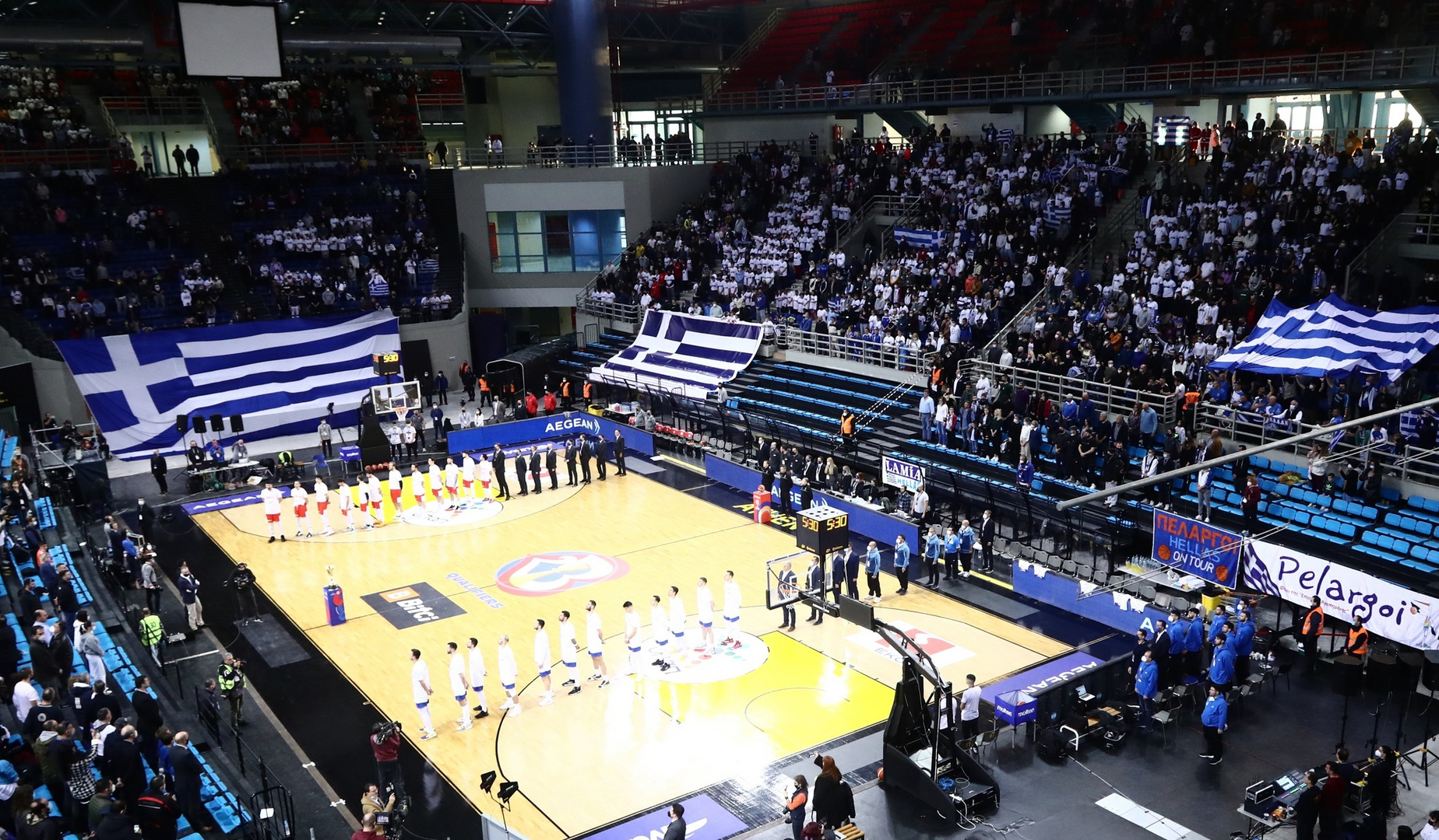 Εθνική Ελλάδος μπάσκετ: Αναχώρησαν οι παίκτες για Βελιγράδι