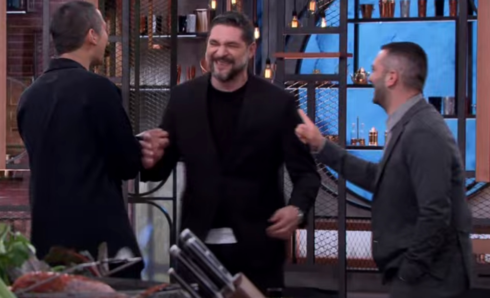 MasterChef: Επικές στιγμές με Πάνο Ιωαννίδη και το στοίχημα των 50€ που κέρδισε και «πέθανε» τον Σωτήρη Κοντιζά στο γέλιο