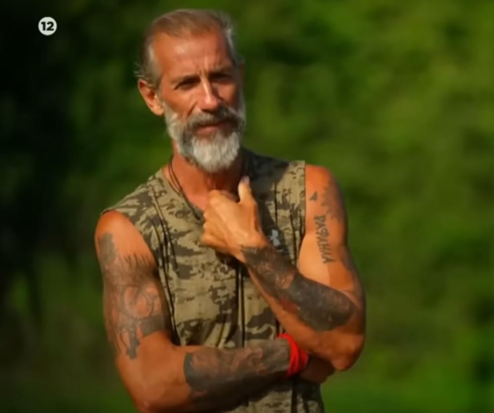 Survivor All Star: Πνίγεται από το άδικο ο Τάκης που τον ρίξανε στον τάκο και το Twitter του δίνει άσπλαχνες «καρπαζιές» – «Δεν ντρέπεται;»