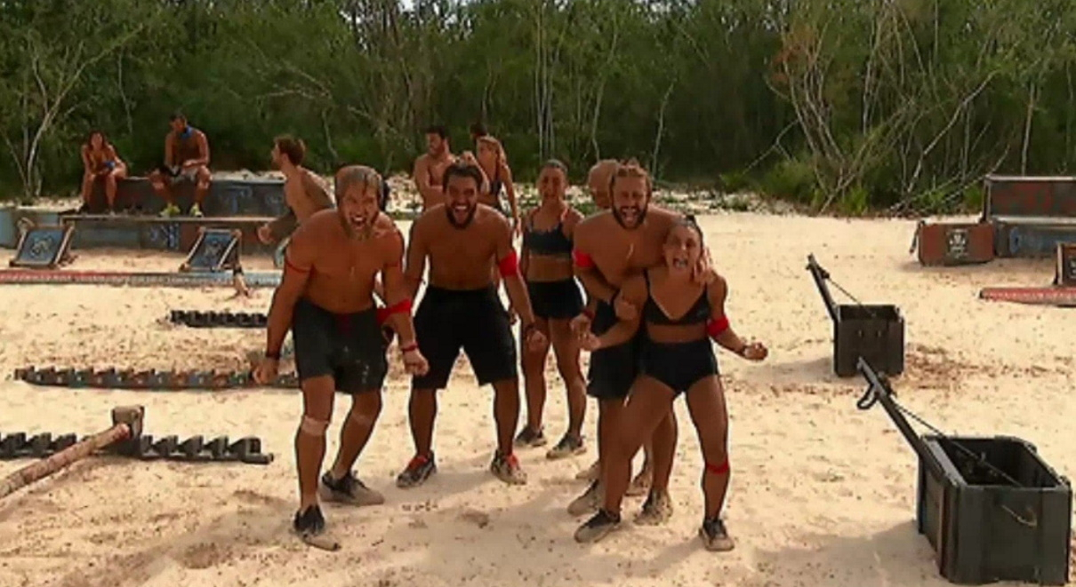 Survivor All Star: Οι ενοχλημένοι αλλά ξεχασιάρηδες κόκκινοι, η «τρέλα» της νίκης τους και τα φορεμένα εσώρουχα του Βασάλου