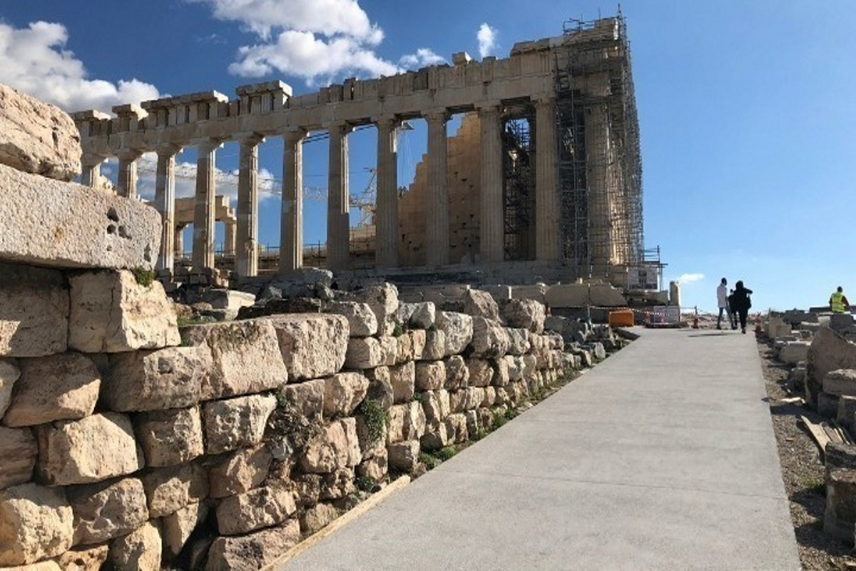 Καύσωνας «Κλέων»: Κλειστή η Ακρόπολη τις μεσημβρινές ώρες