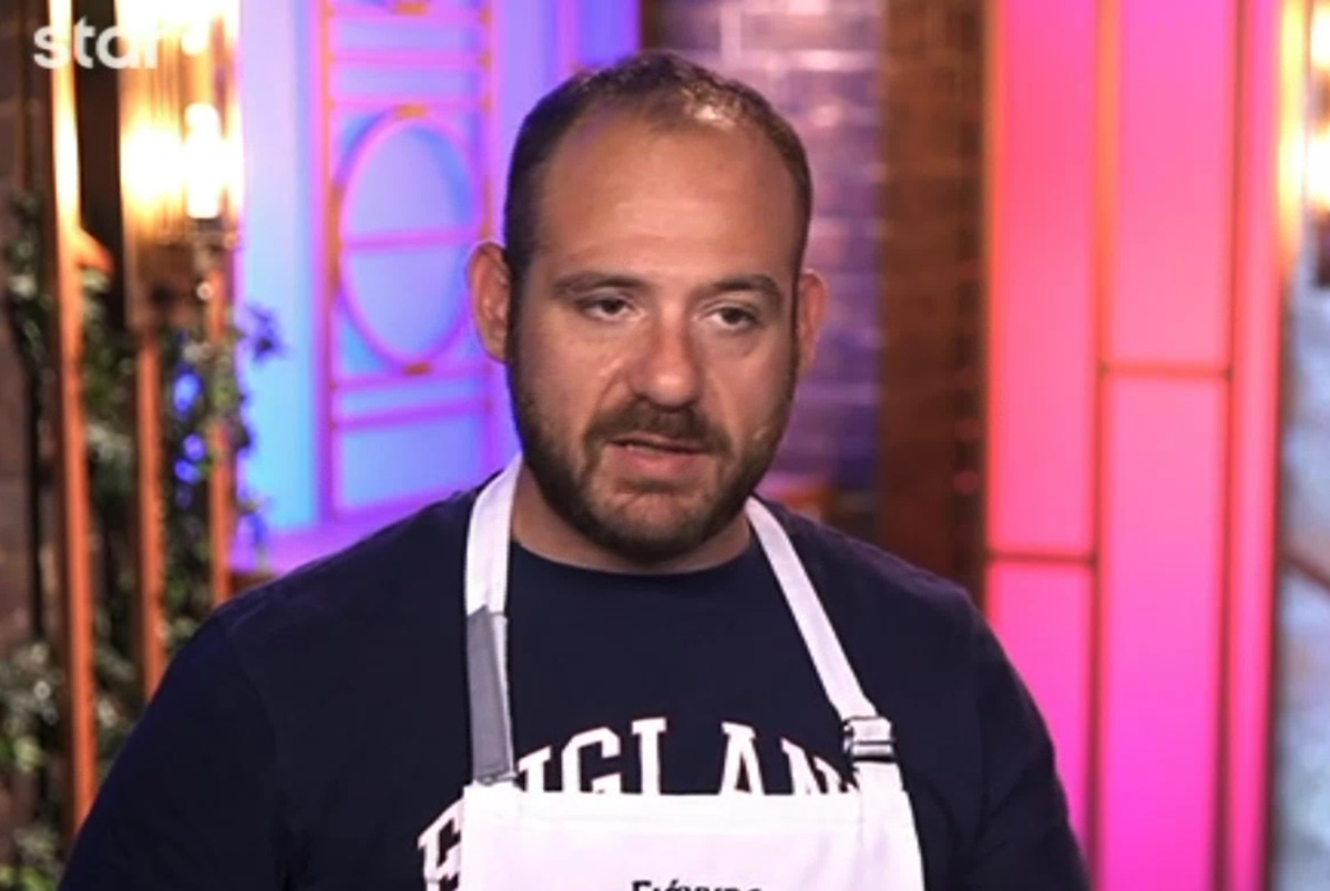 MasterChef: Ο αχάμπαρος Κούρτογλου διαφήμισε τη μαγειρική του «παιδεία και υπόληψη» και το Twitter τον πήρε στο κυνήγι!