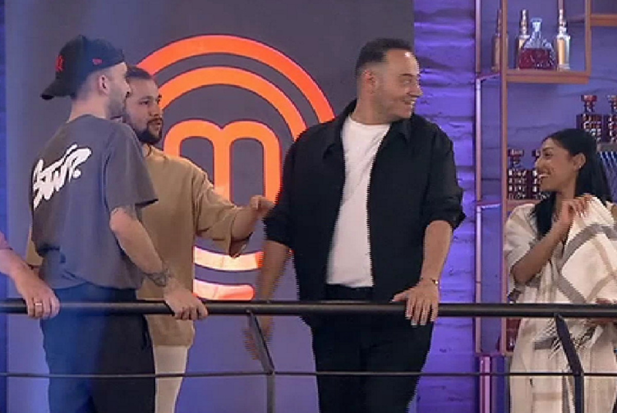 MasterChef 2024 – Τελικός: Η παραγωγή έδωσε στεγνά τον Ηλία – «Άσε τις κ@λοτούμπες ρε Λιάκο»