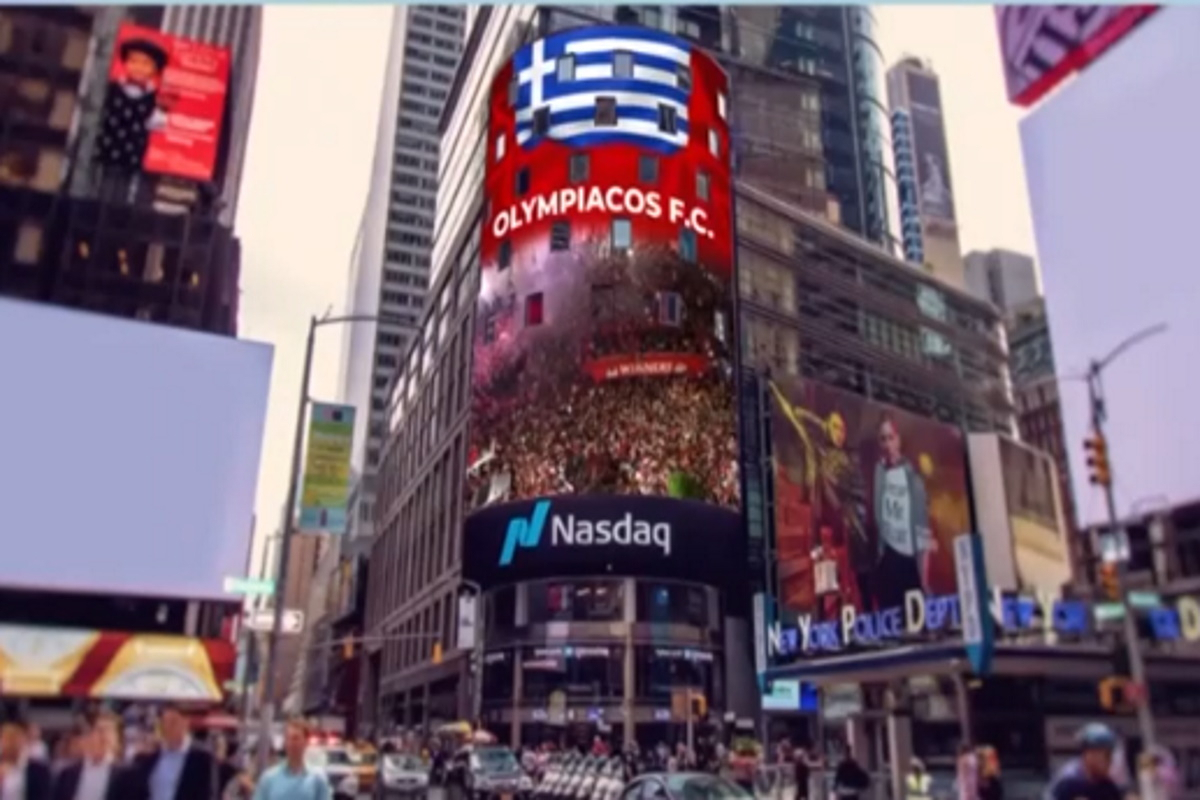 Ολυμπιακός: Σε billboard στην Times Square μετά την κατάκτηση του Conference