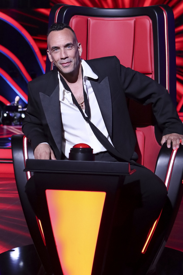 The Voice: «Κόκκαλο» η Σία Κοσιώνη με την ατάκα του Πάνου Μουζουράκη – «Έχω την στρατηγική του χάους»